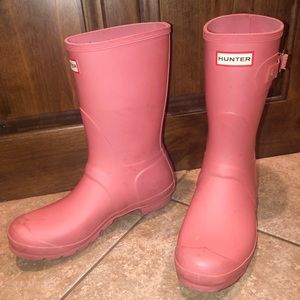 Short Pink Hunter Rainboots